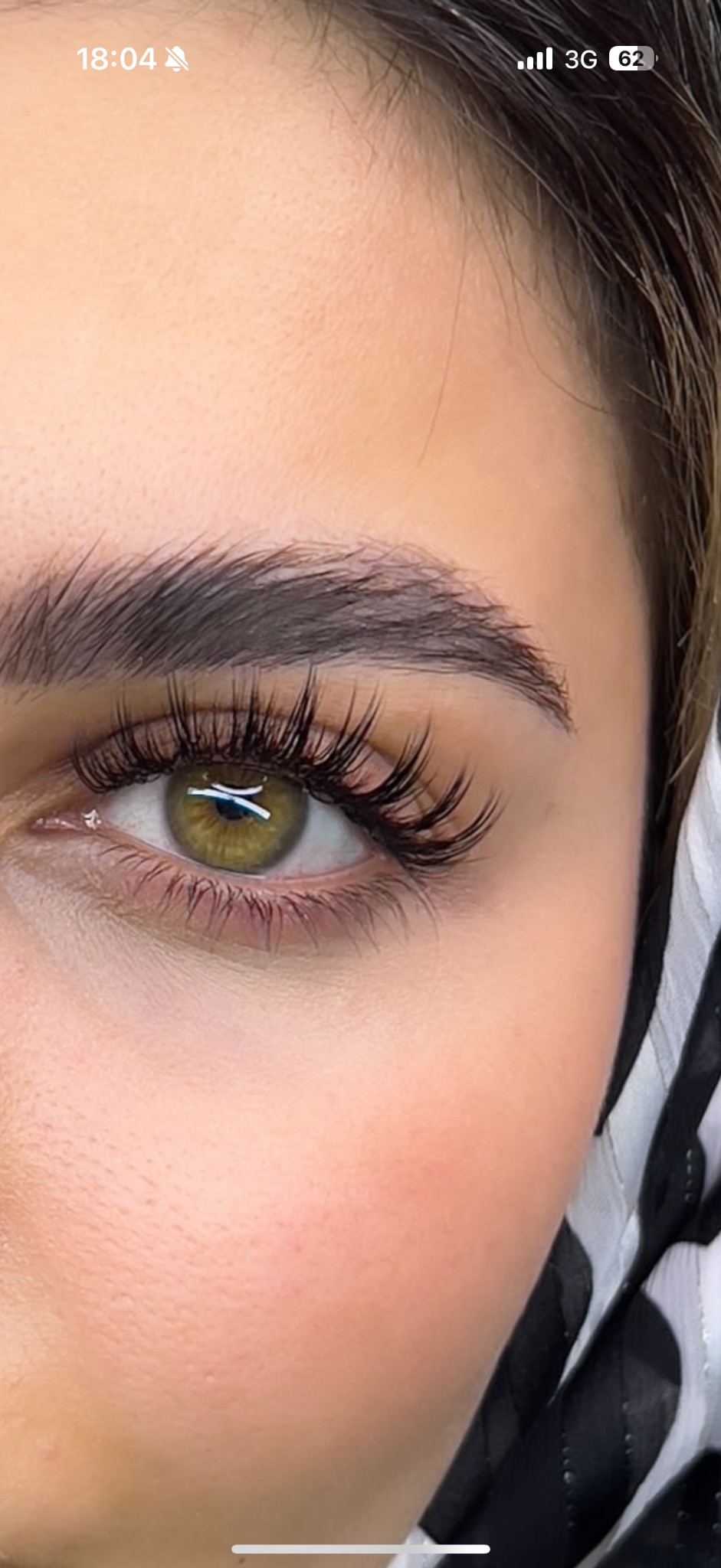 سالن تخصصی اکستنشن مژه