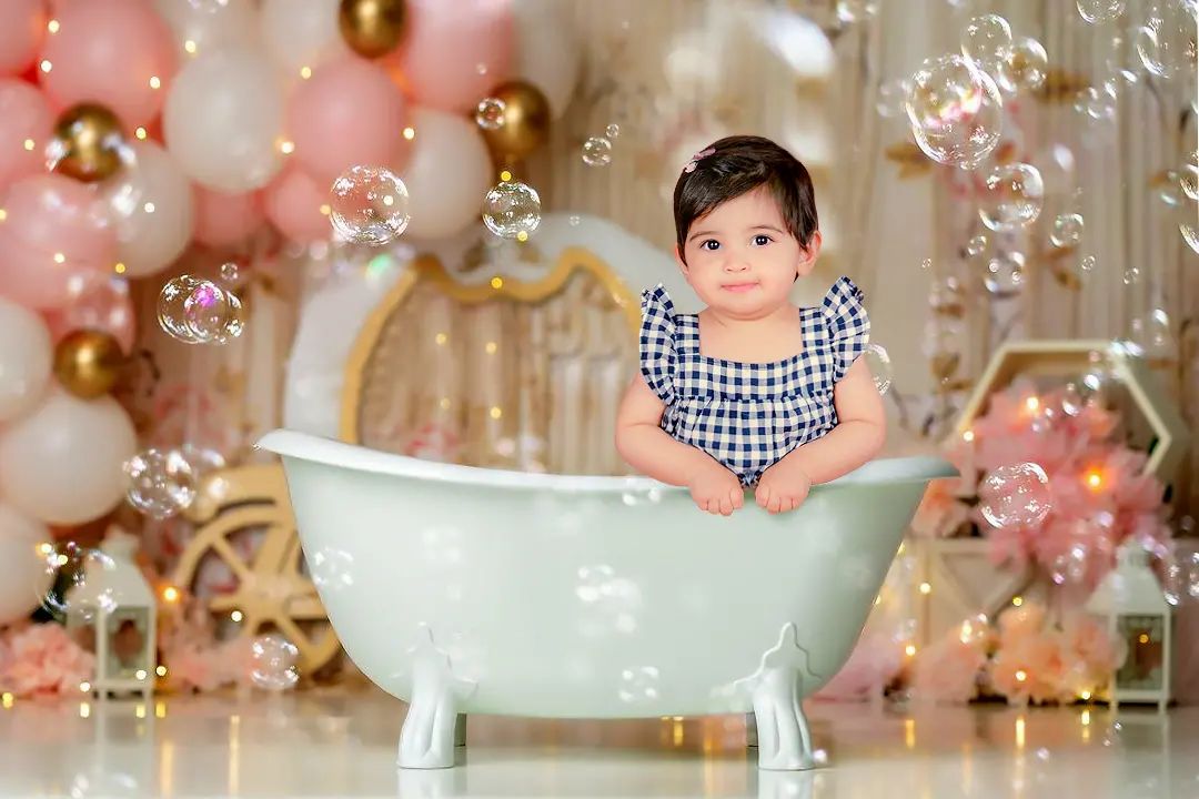 آتلیه خاکستری