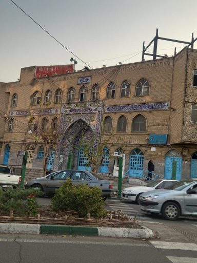 مسجد پنج تن ال عبا