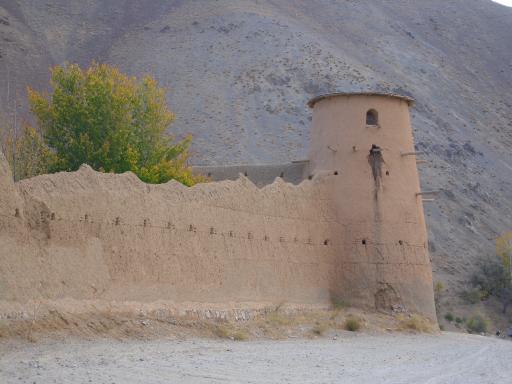 قلعه تاریخی گرم دره