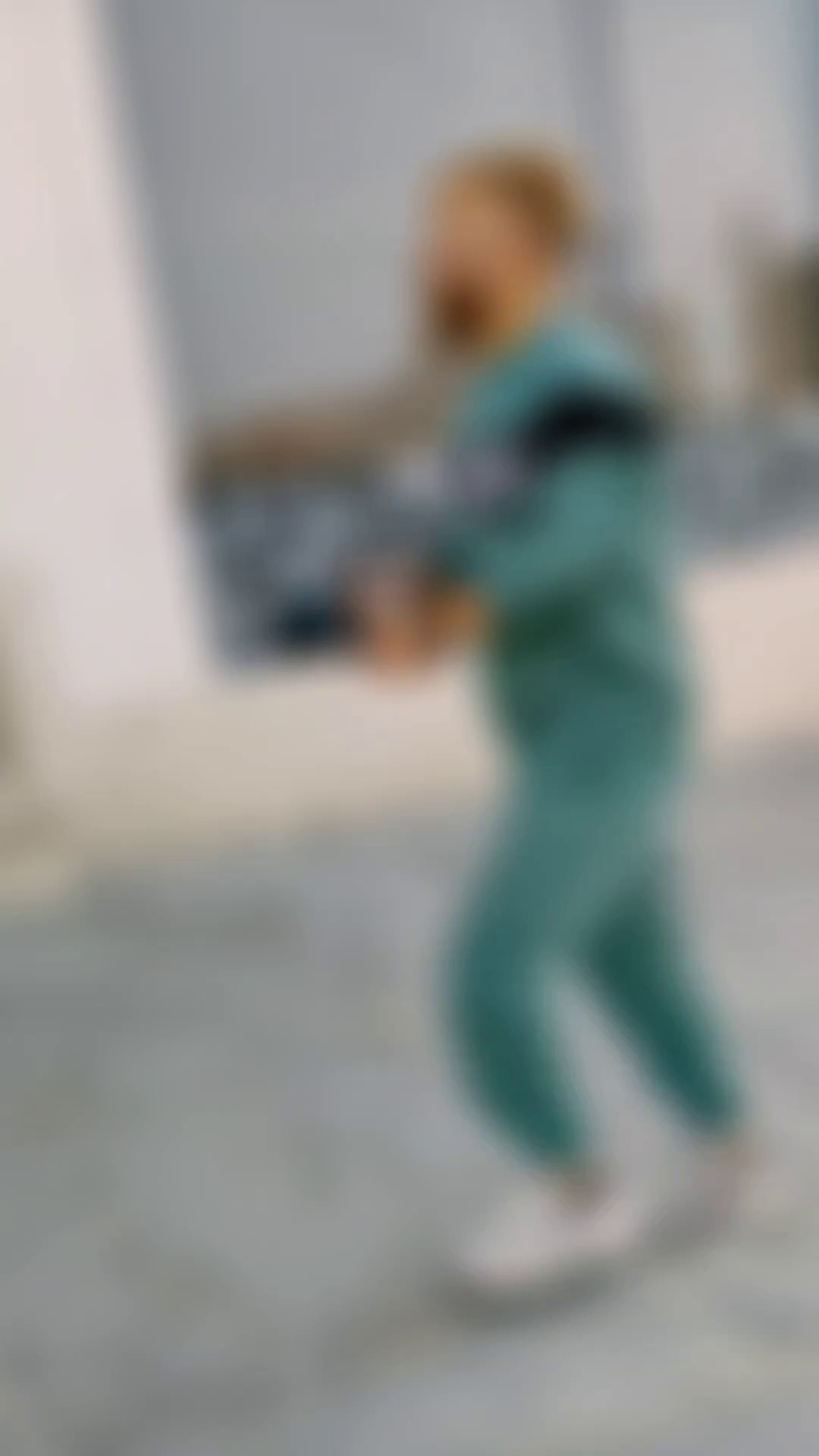 عکاسی پرتره- فشن- استایل-مدلینگ فضای باز جوکاری