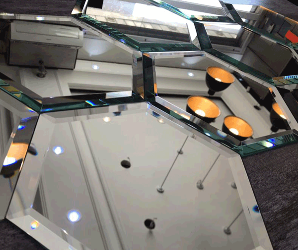 آینه های دکوراتیو شش ضلعی رباطی