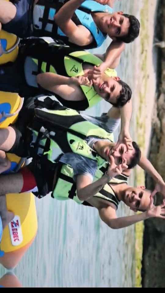 کلوپ تفریحات دریایی پدیده کیش