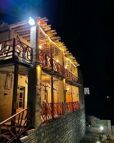 اقامتگاه دره بهشت زوارم