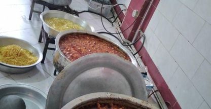 تهیه غذای روناک