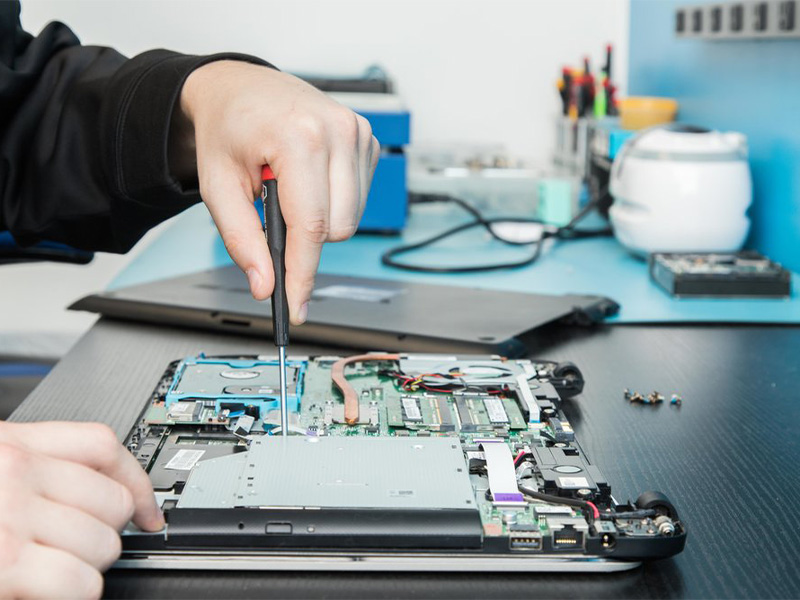 اپل استور صفری