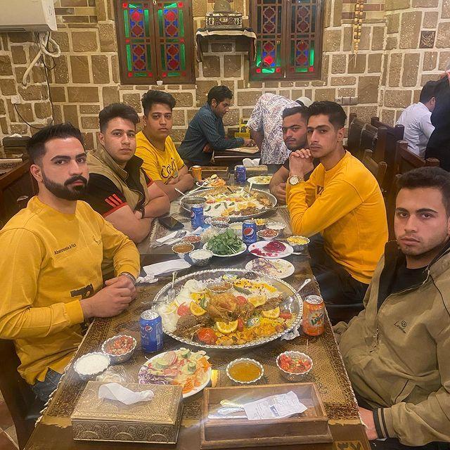 سفره خانه سنتی سلطانیه گناوه