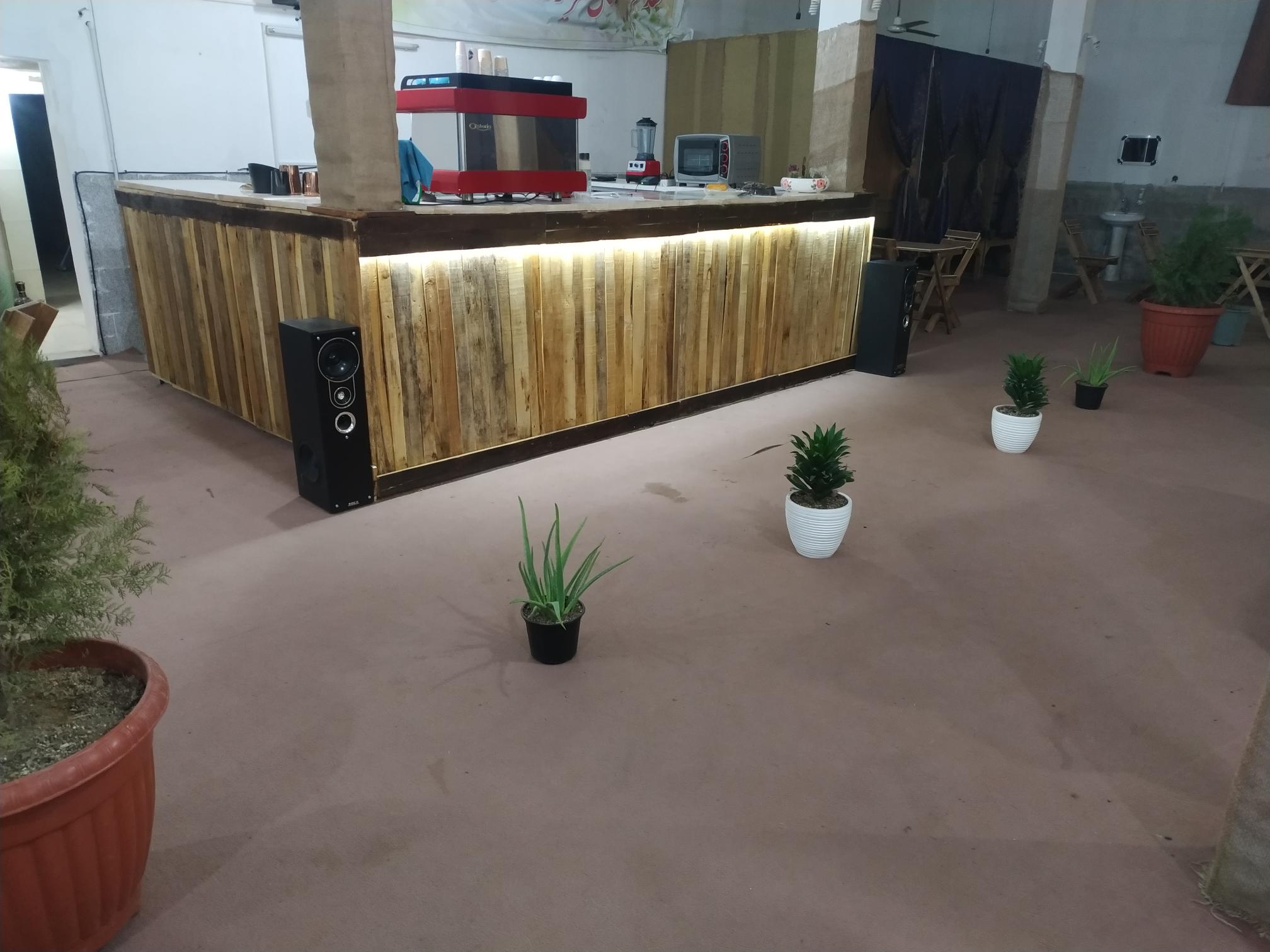 کافی شاپ و چای خانه کلبه