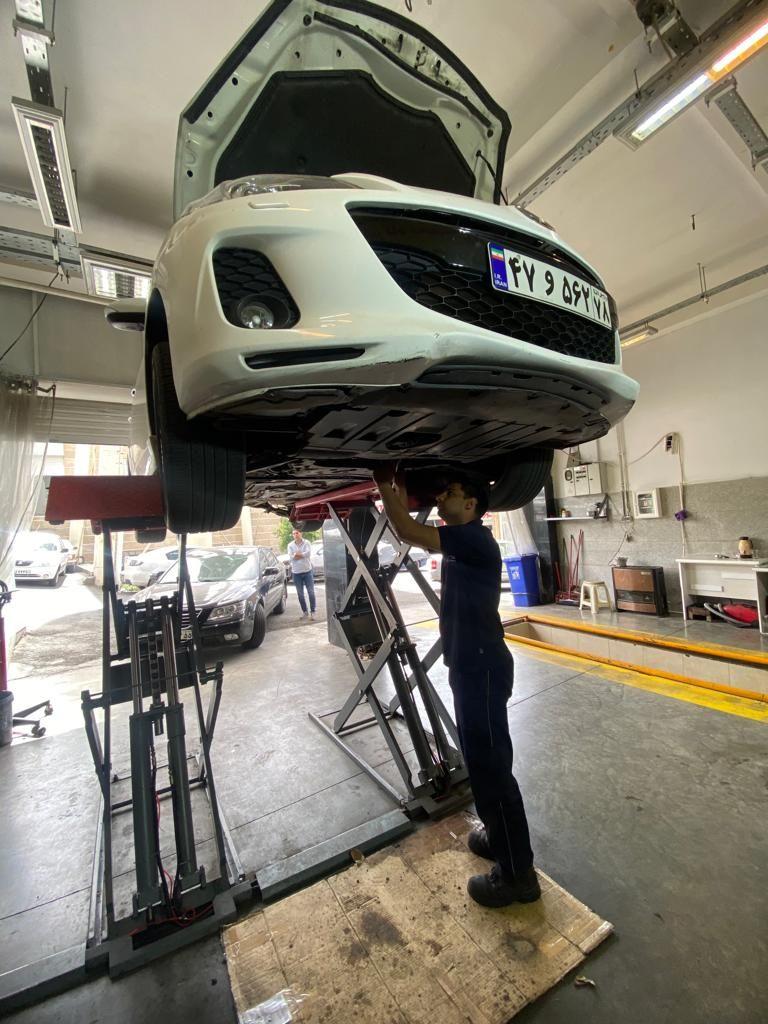 تعمیرگاه تخصصی مزدا و میتسوبیشی گرامی