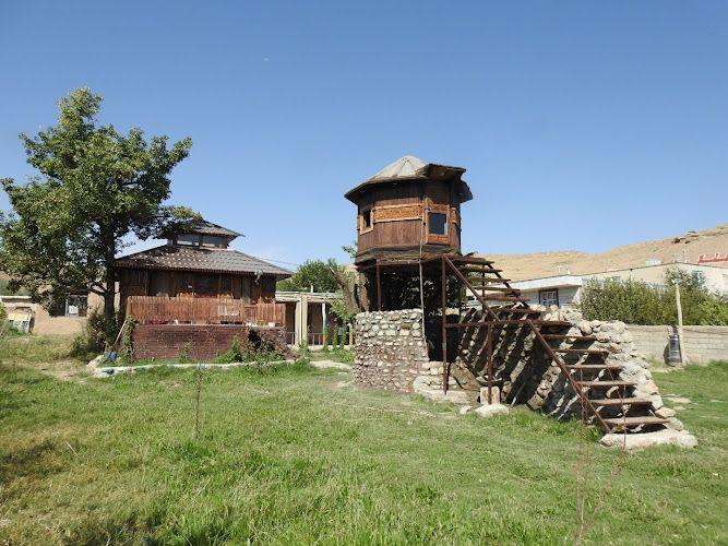 Angouran ecolodge | اقامت گاه بوم گردی انگوران