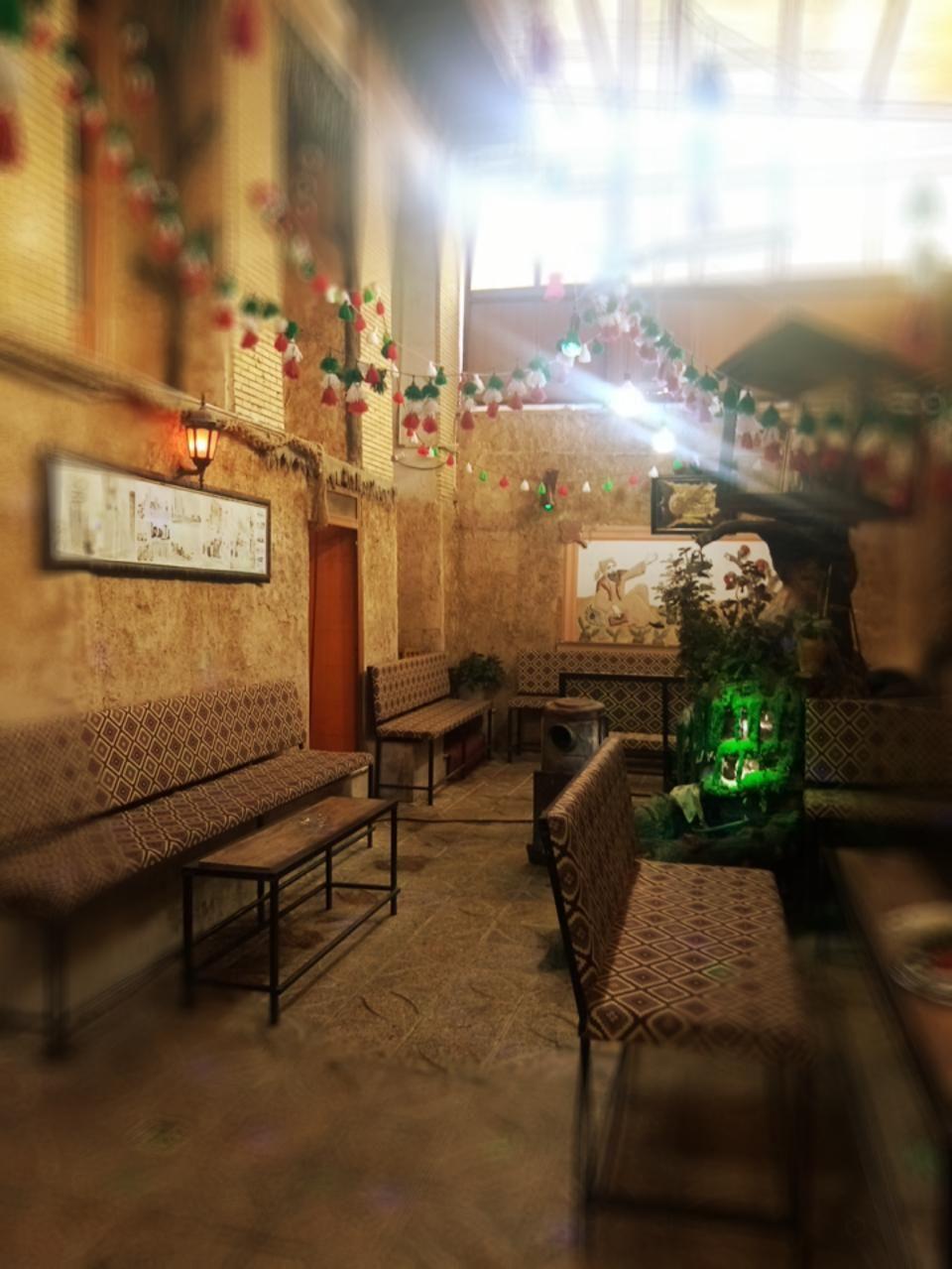 سفره خانه شهر راز