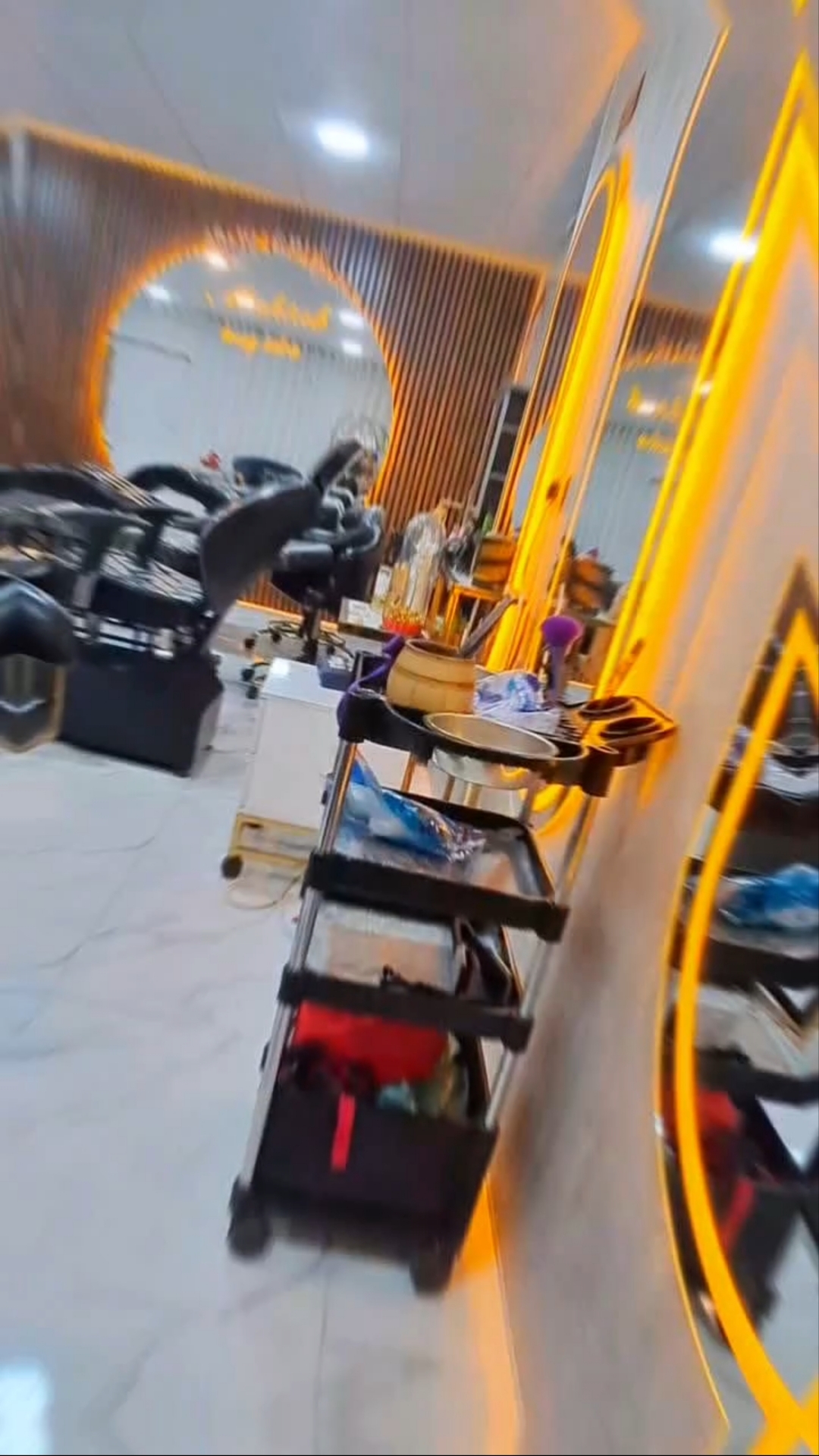 سالن vip مهتاب
