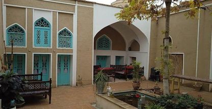 اقامتگاه بومگردی مهرکده