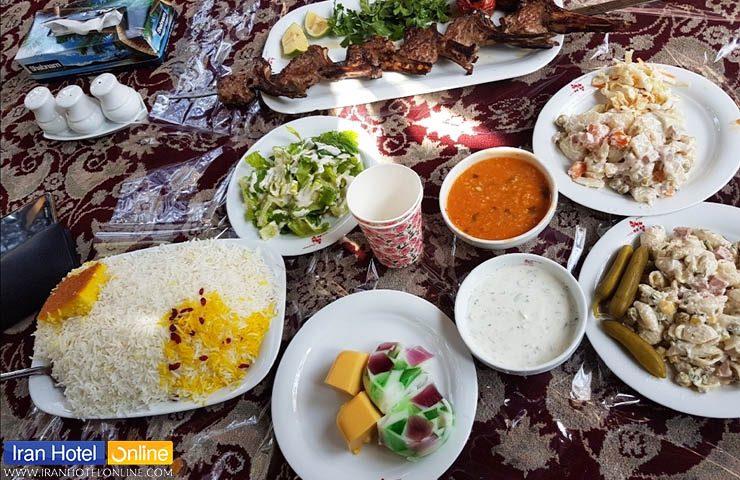 رستوران پدیده شاندیز