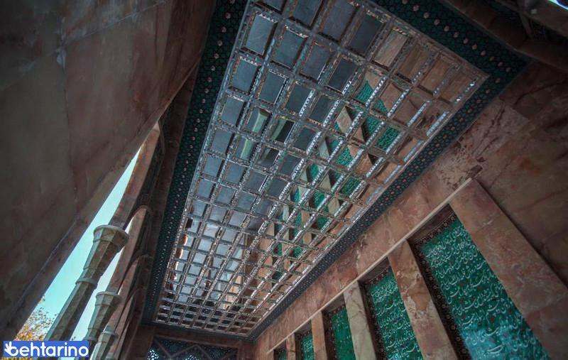 آرامگاه صاﺋب تبریزی