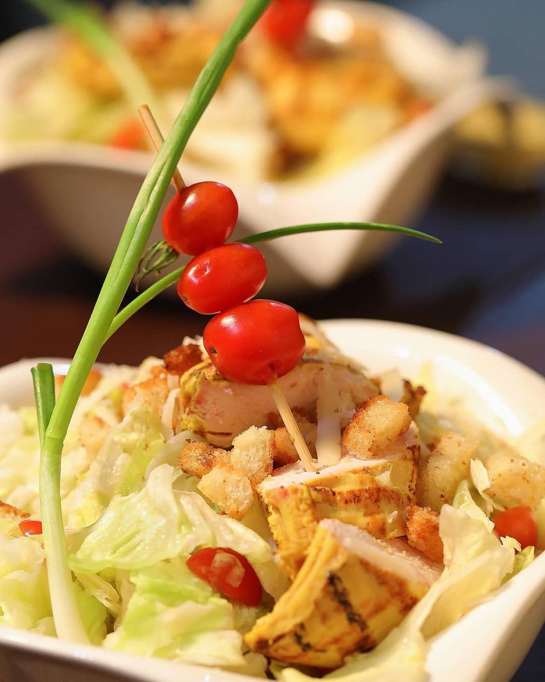 رستوران کاوانی