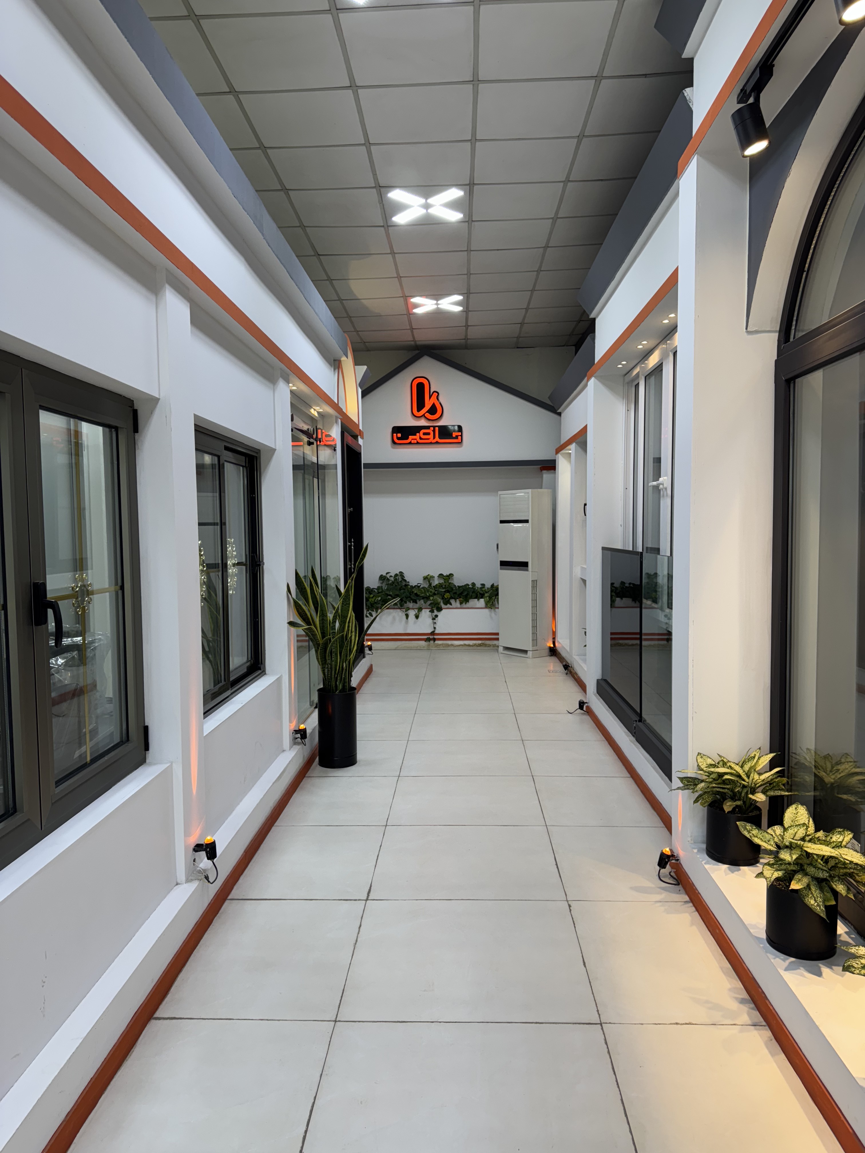 پنجره شلفین