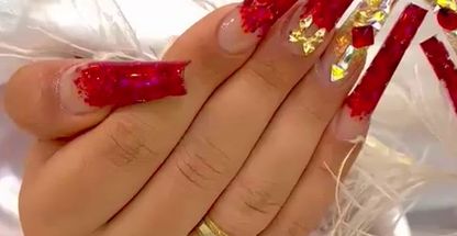 آموزشگاه ارایشگری پریسا پازوکی