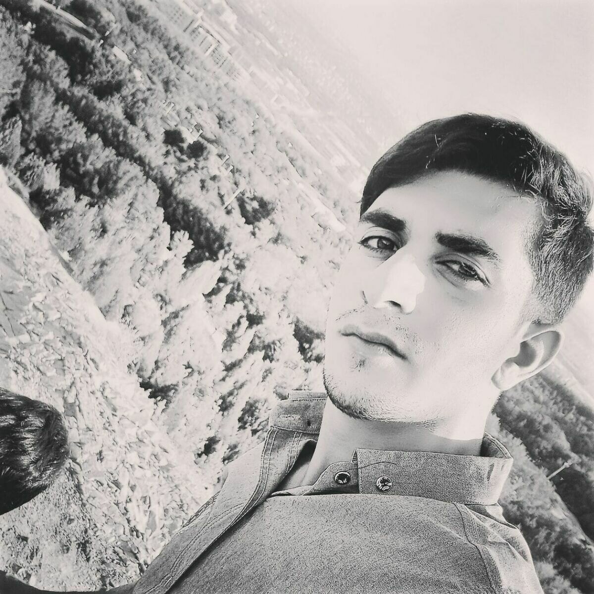 شهاب آبنوس