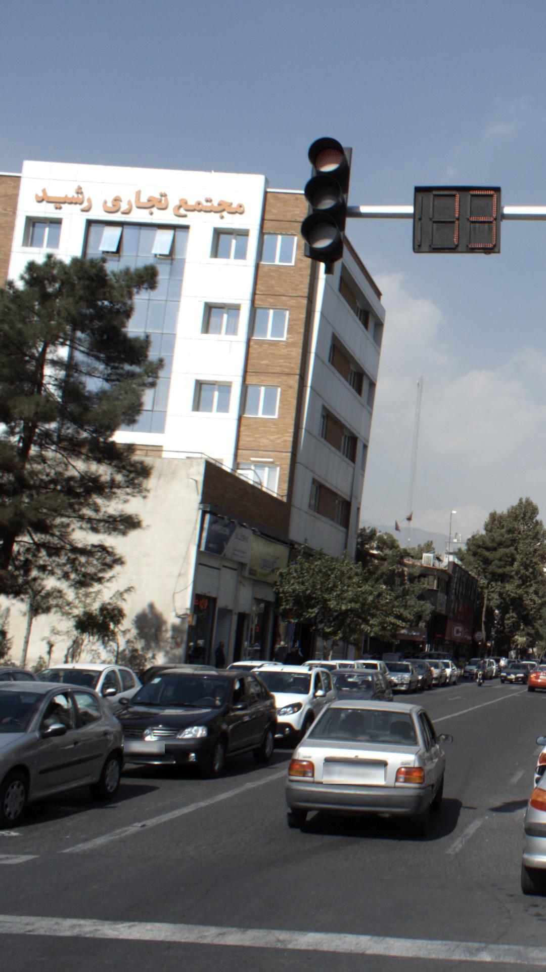 ایستگاه اتوبوس میدان ملت