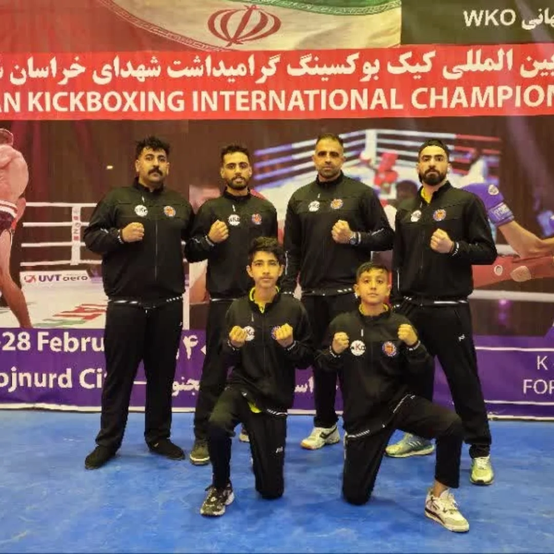 آکادامی موی تای و بوکس ملی پوشان کویر