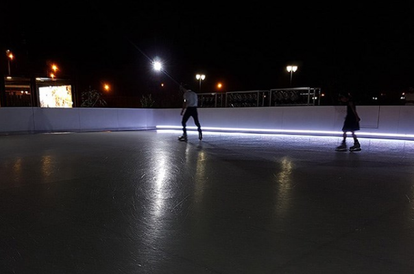 اسکیت روی یخ پلاتو