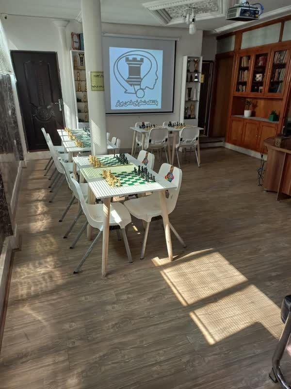 باشگاه شطرنج ذهن برتر