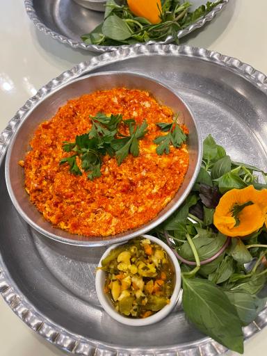 کافه رستوران گیاهی مهر میترا