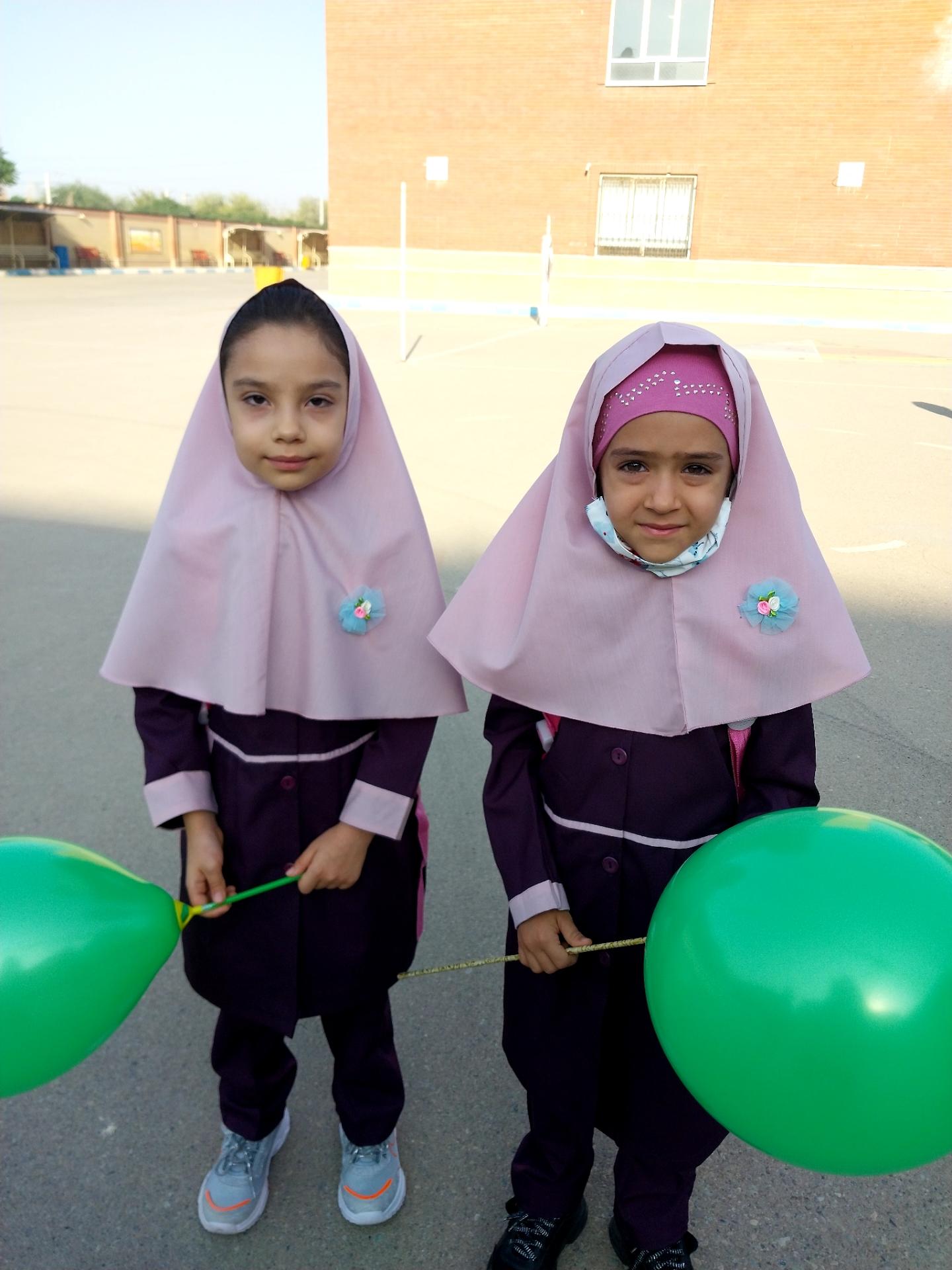 دبستان شمس الشموس