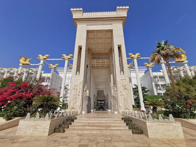 Dariush Grand Hotel