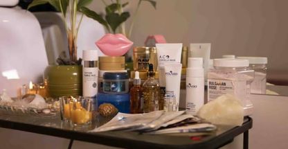 فیشیال و پاکسازی پوست مینا سهیلی