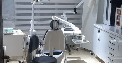 دندانپزشکی دکتر پگاه عزیززاده