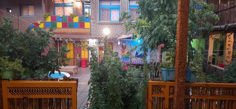 مسافرخانه و اقامتگاه بوم گردی باوینه