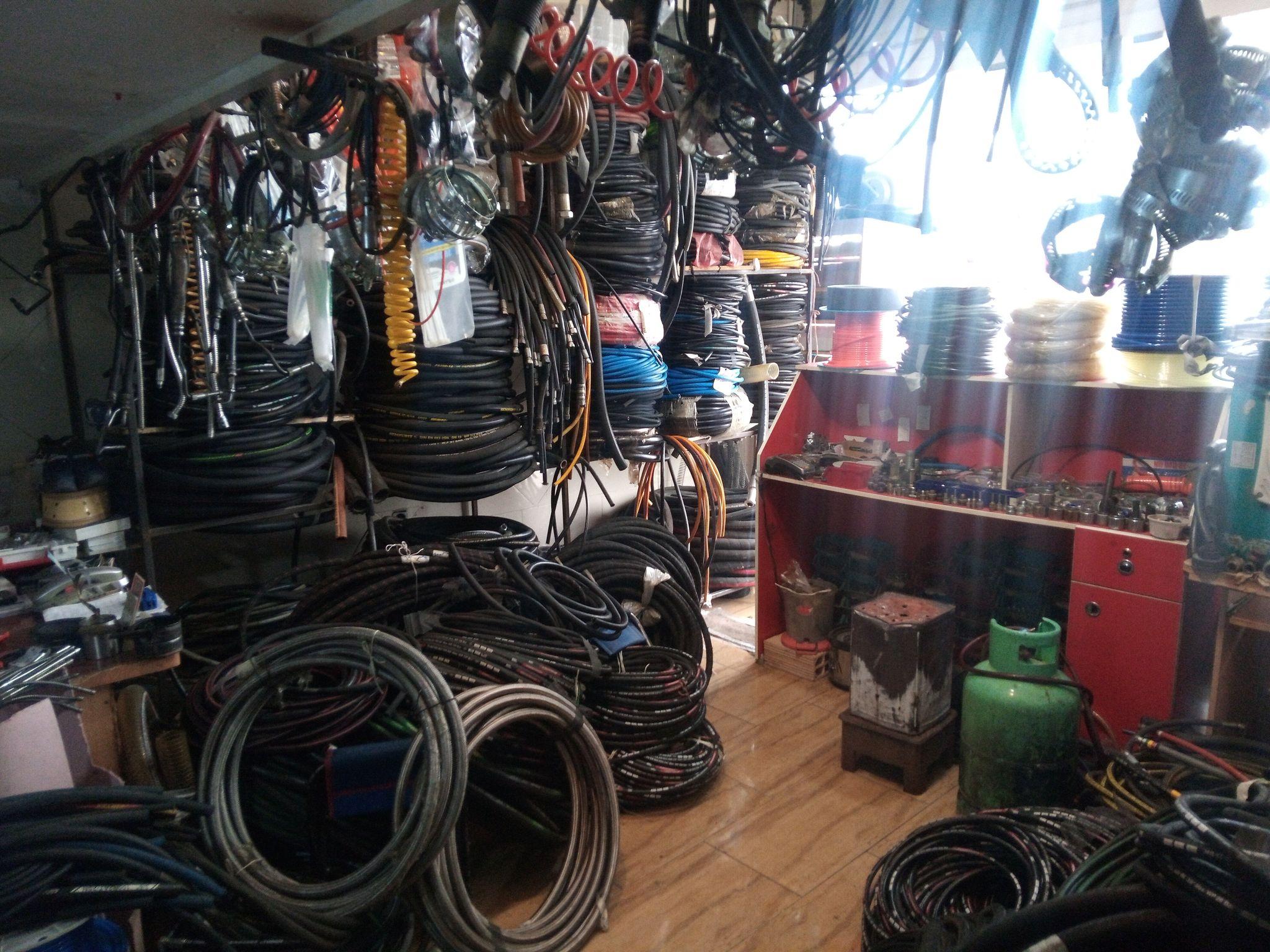 پرس شلنگ و تعمیرات پکیج پاکنهاد