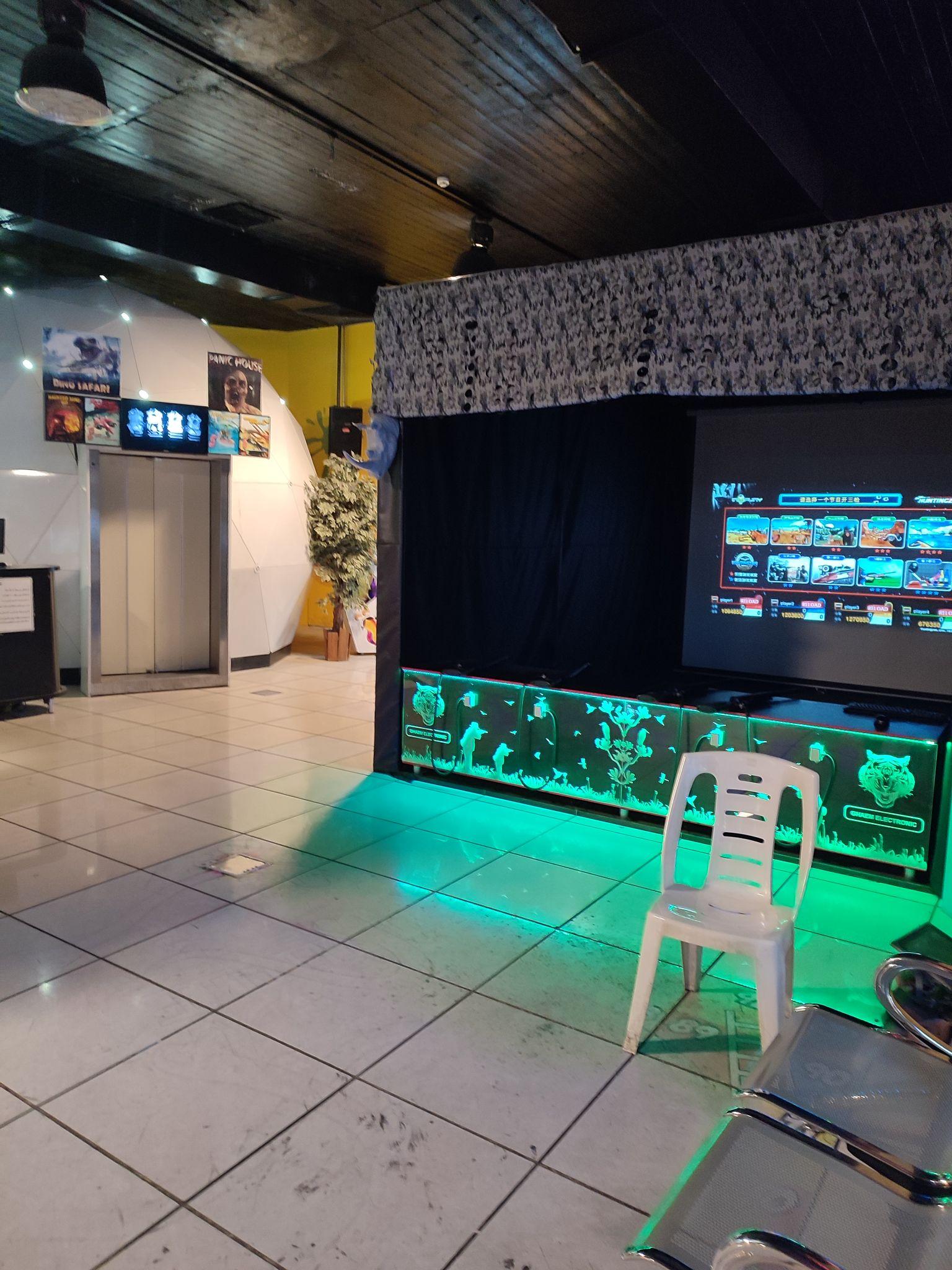 شهربازی حلزونی