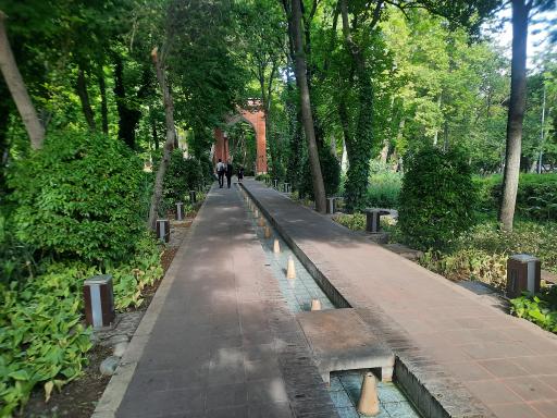 باغ ایرانی تهران