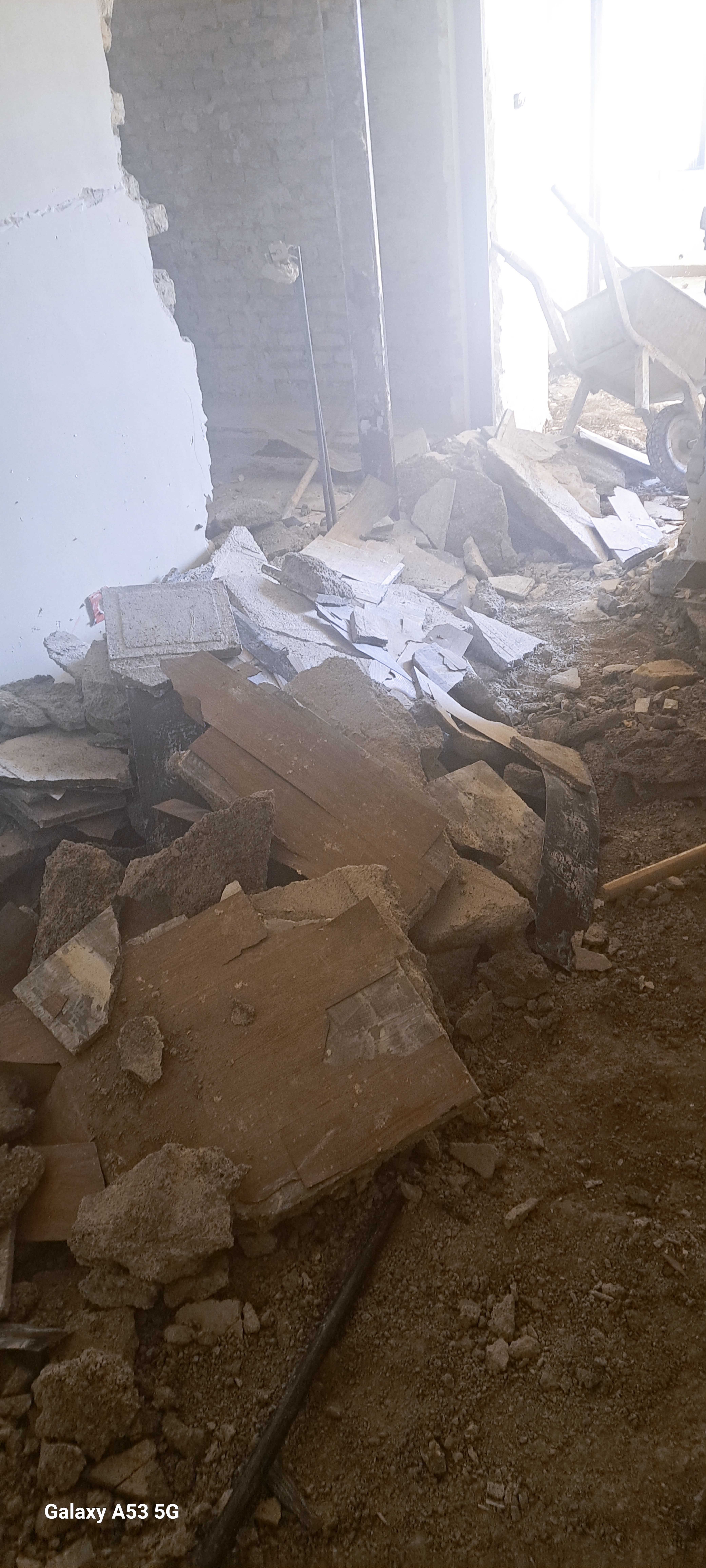 خدمات ساختمان تخریب کنده کاری حفریات ارت