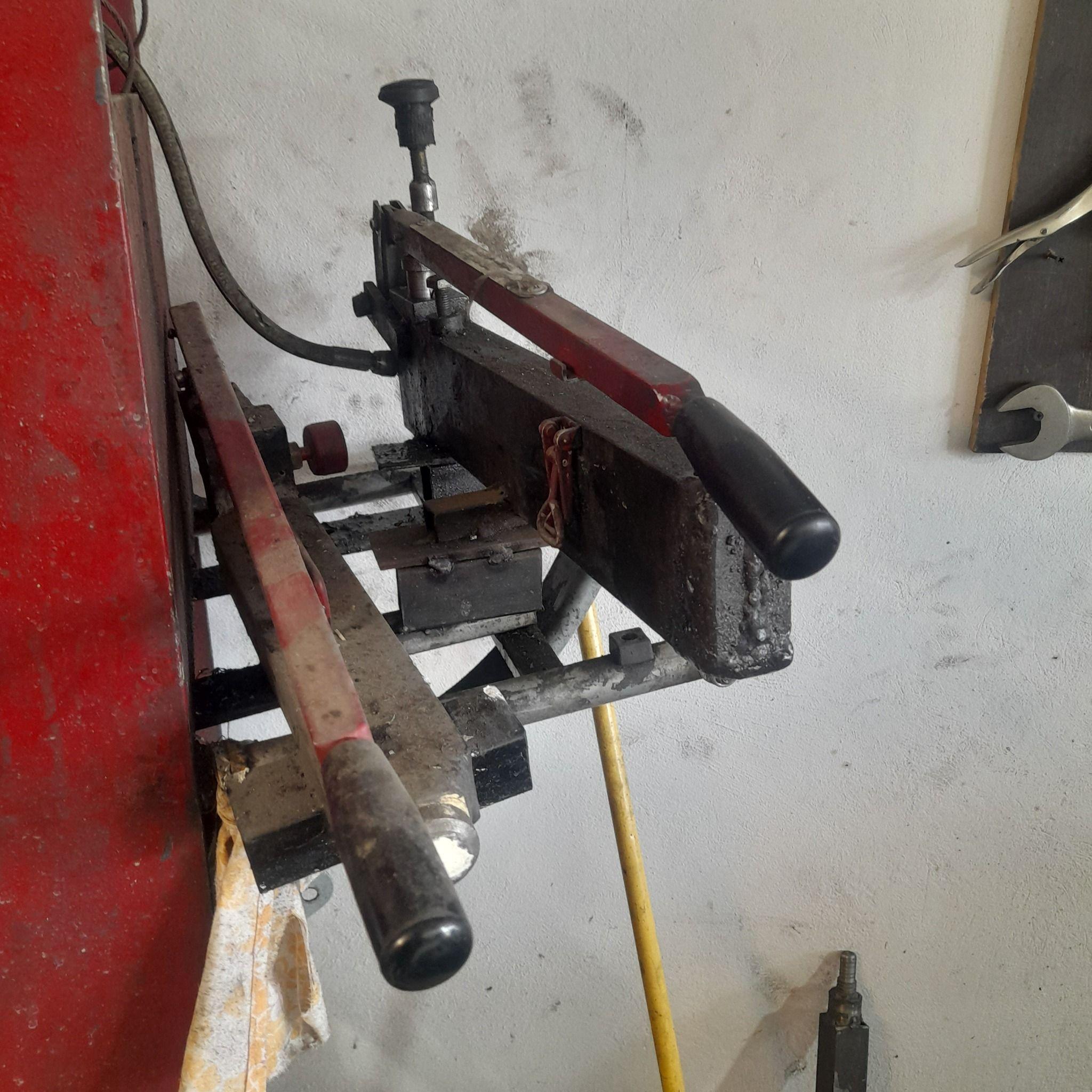 تراشکاری قطعه ،بصورت تک وسری ،خدمات هیدرولیک