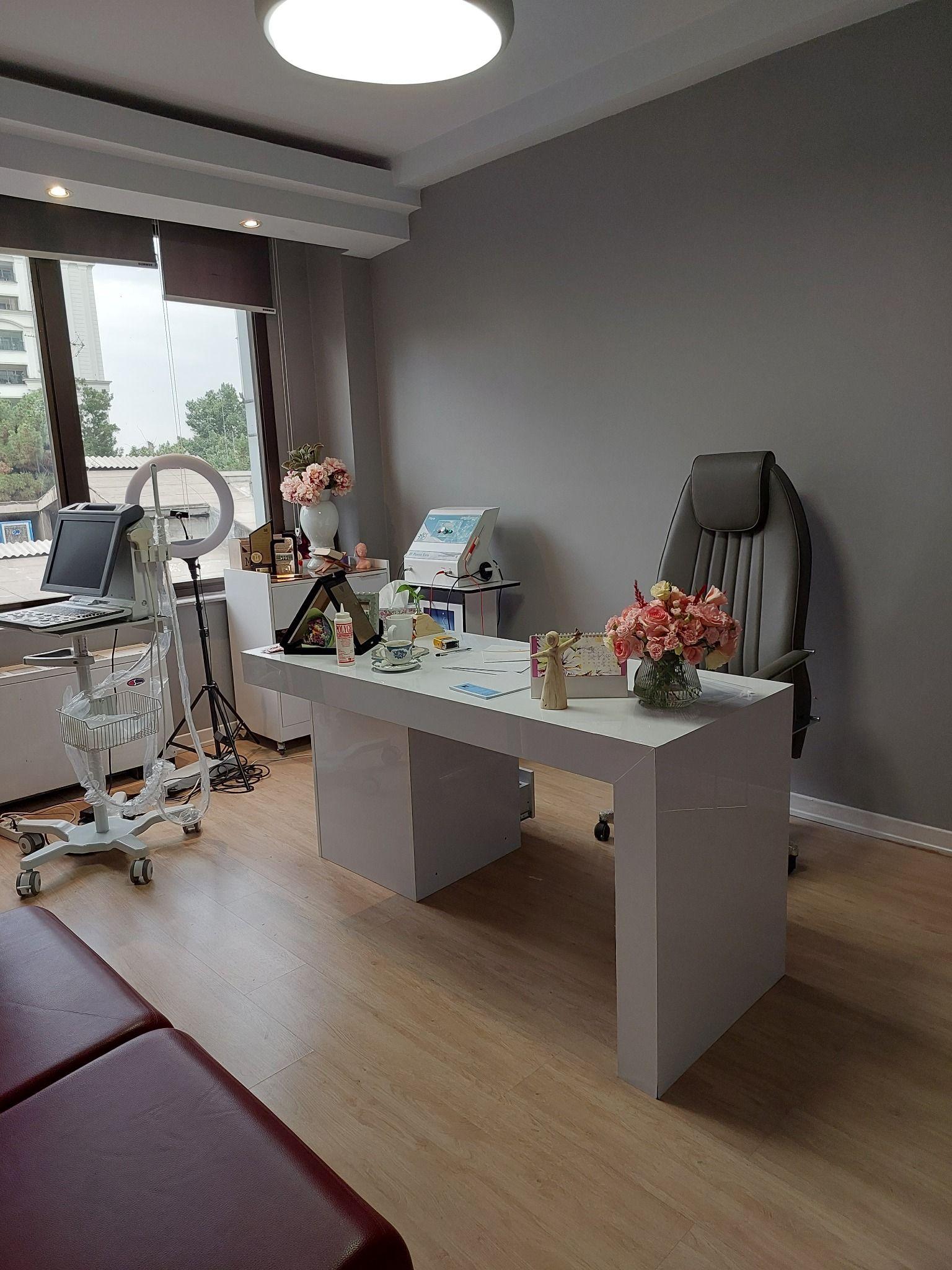 دکترمریم موسوی متخصص زنان