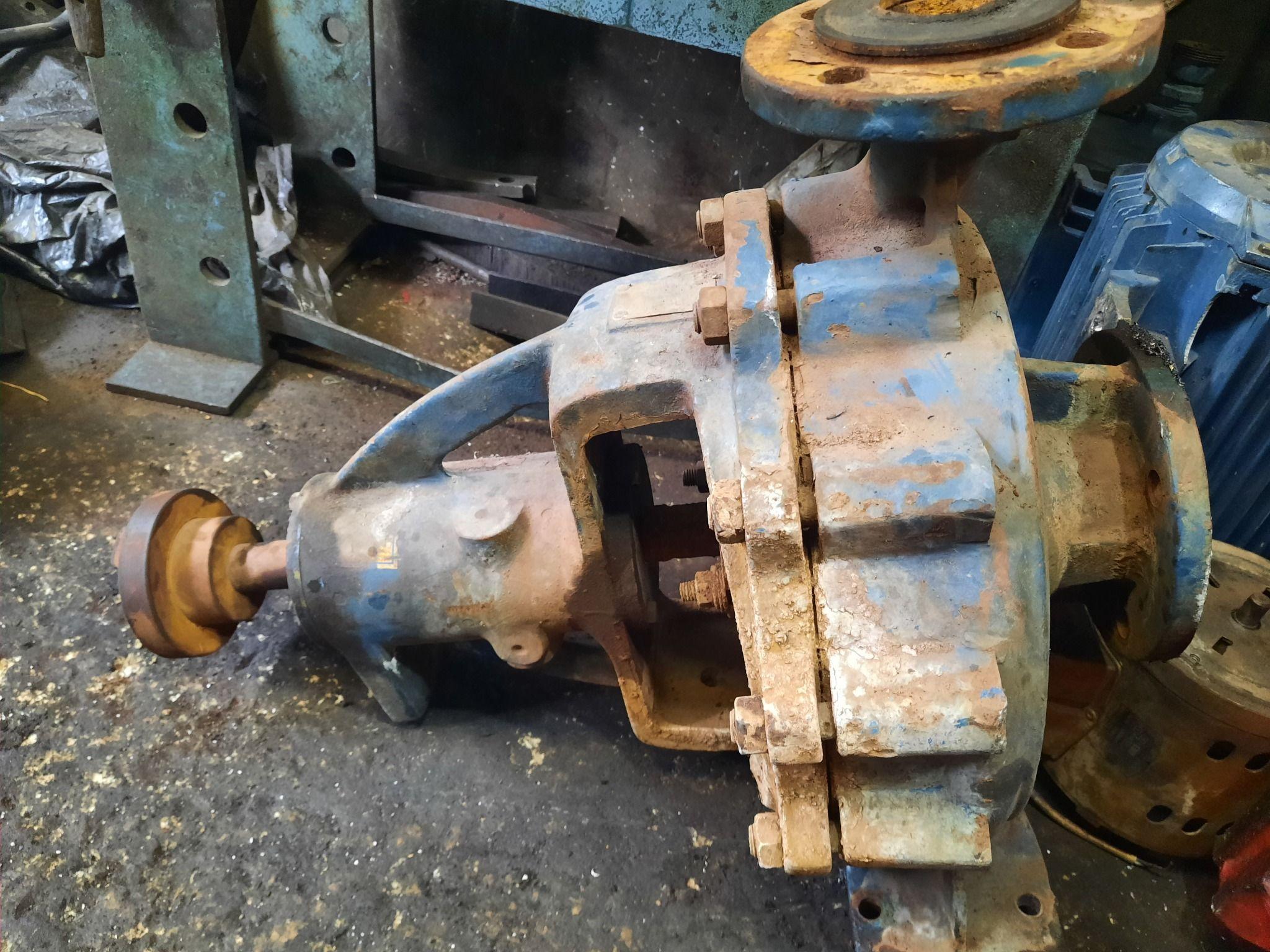 تراش فلزات هامو (تعمیر وآببندی پمپهای آب خانگی و صنعتی و طبقاتی)