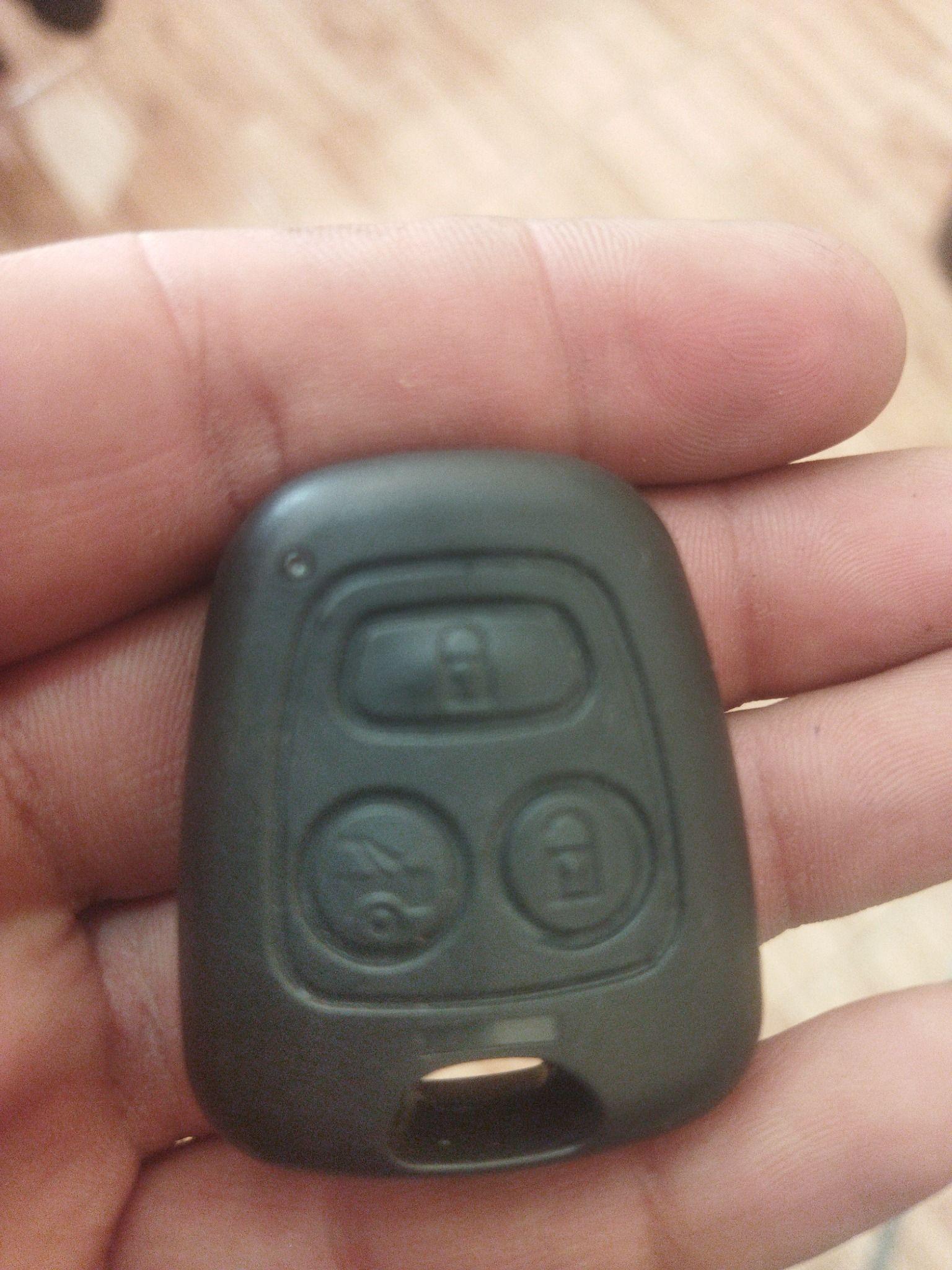 کلیدسازی قرچک (ماشین و منزل)