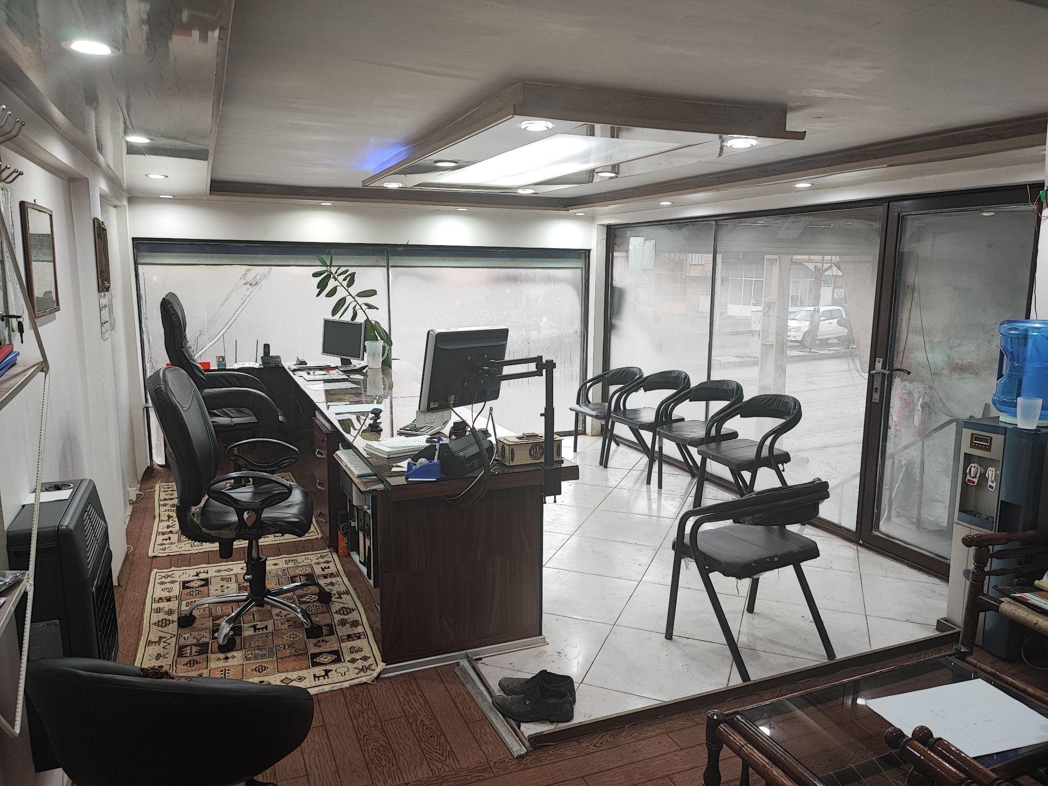 بورس آهن آلات ملایی