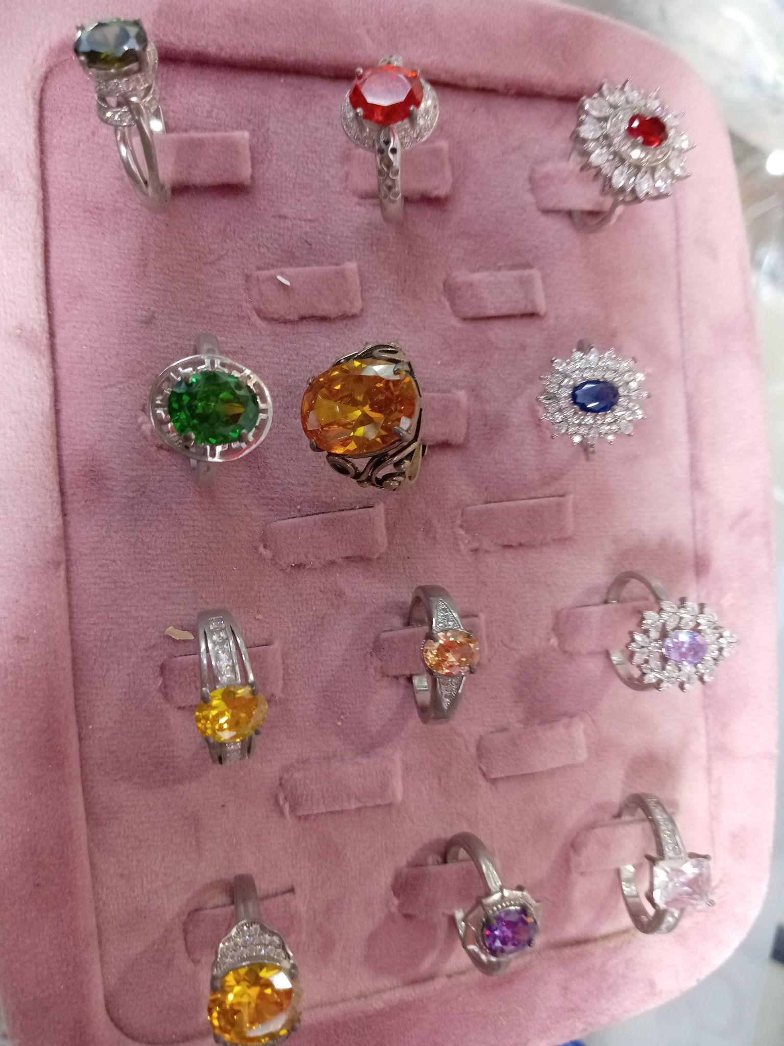 گالری نقره و طلاسازی و تعمیرات متین