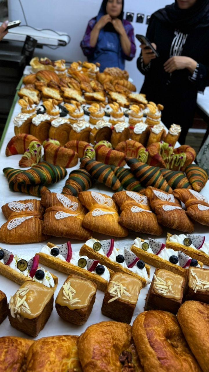 شیرینی رضا