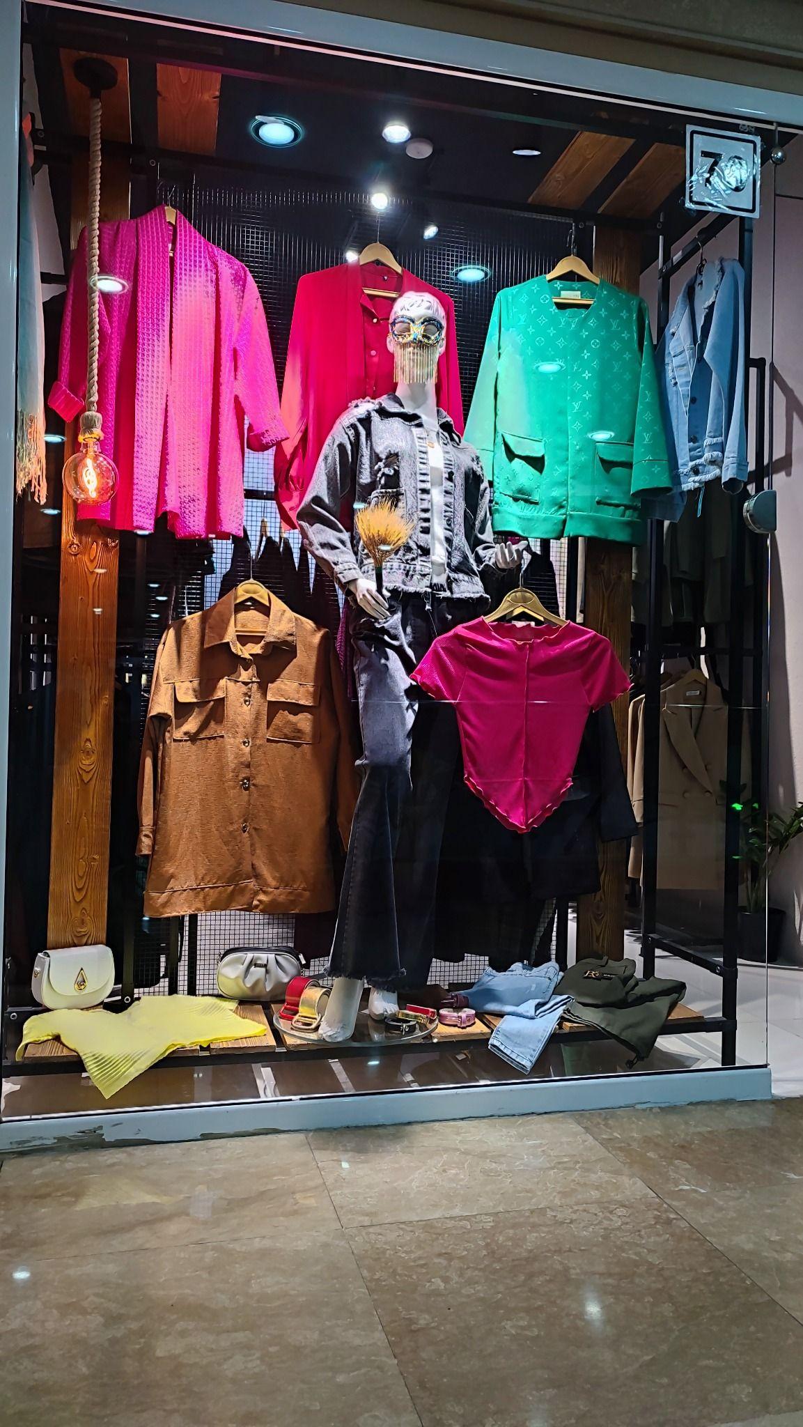 پوشاک بانوان ایراندخت