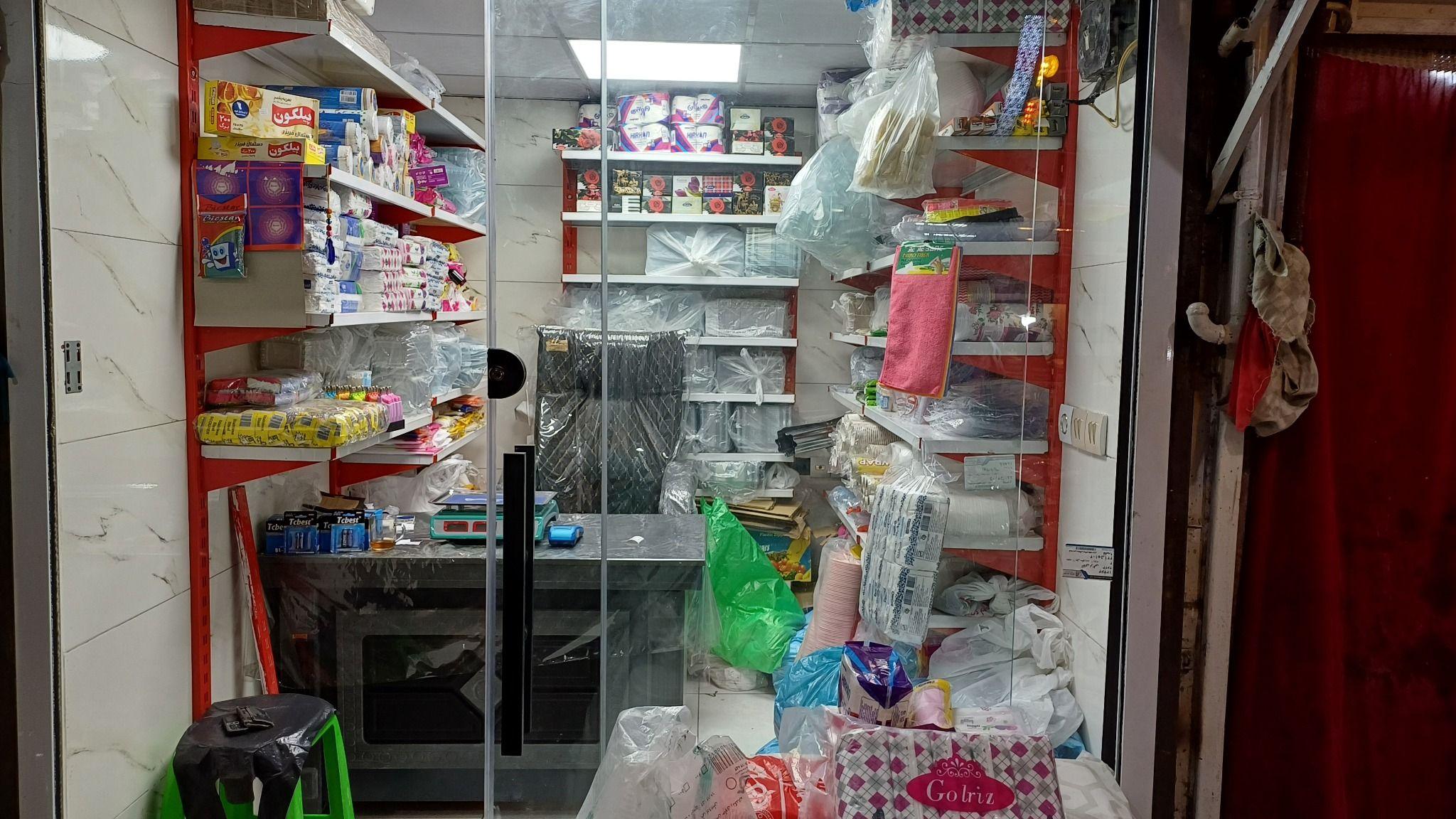 ظروف یکبار مصروف و بهداشتی پرنیان