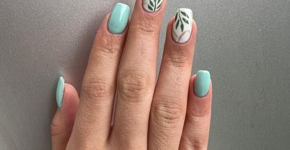 خدمات کاشت ناخن تانی