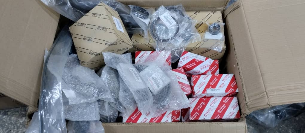 فروش قطعات یدکی تویوتا ولکسوس