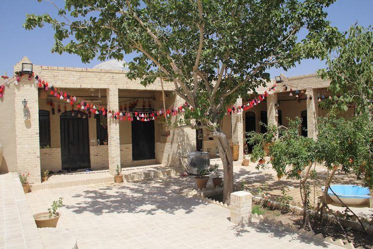 Mehregan Pars Guesthouse اقامتگاه بوم گردی مهرگان پارس