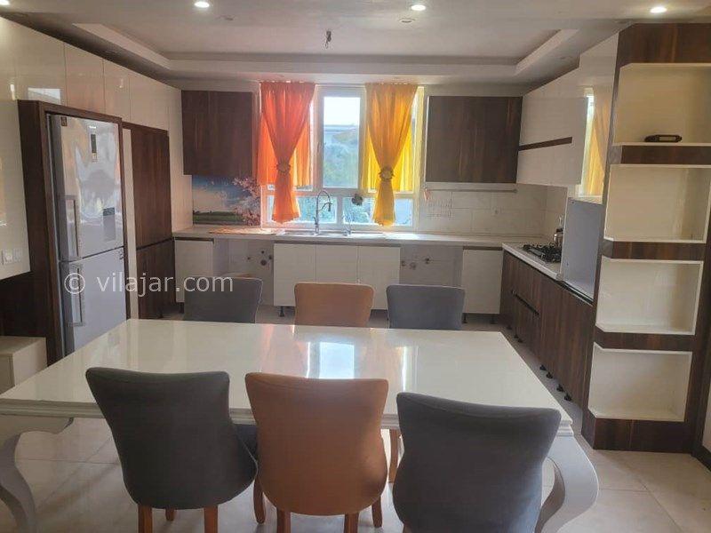 ویلا با استخر سرپوشیده رودهن